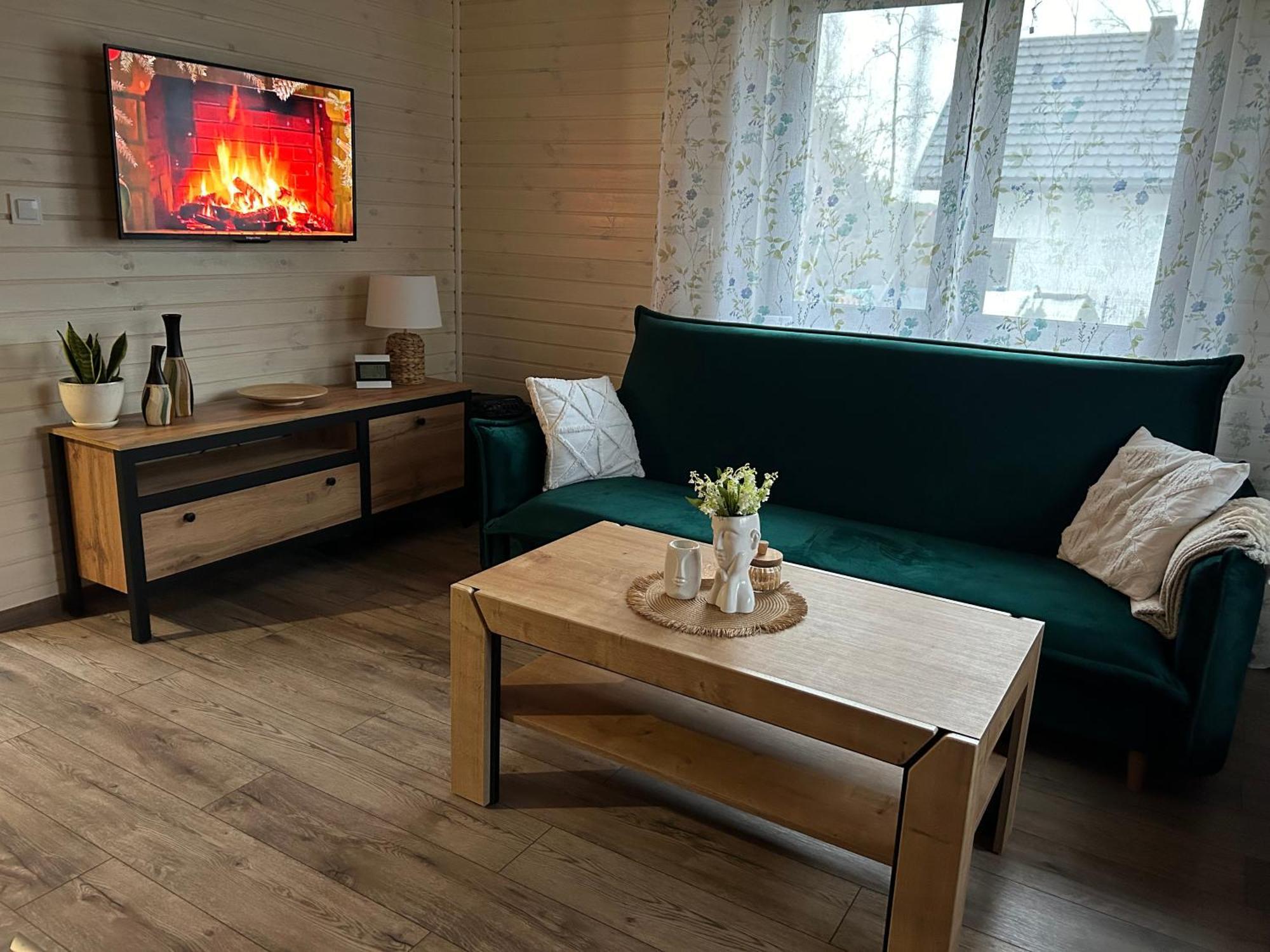 Ferienhaus Pod Debami Nad Zalewem Chancza Z Balia Oraz Sauna Na Wylacznosc Rakow (Kielce)