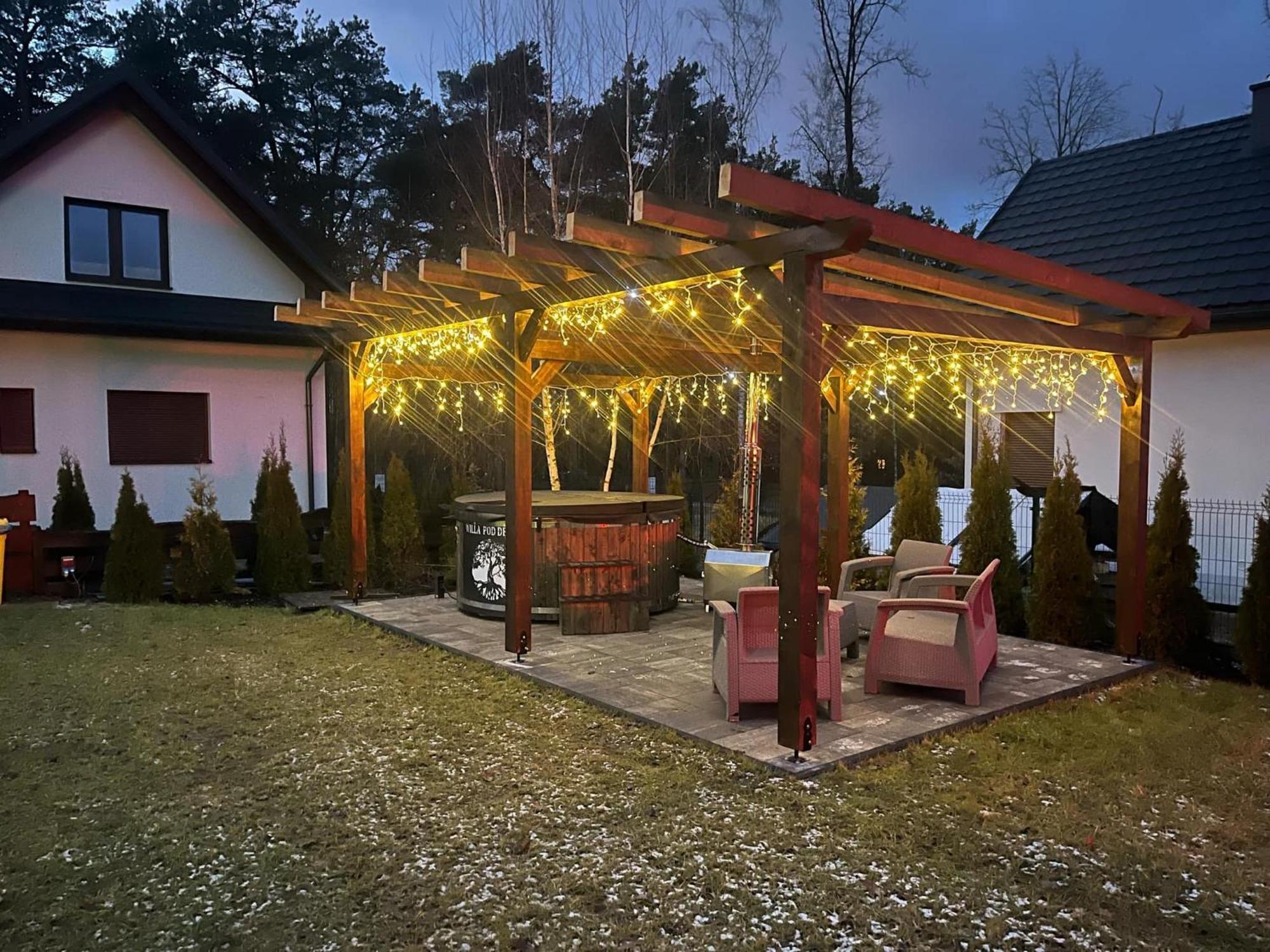 Ferienhaus Pod Debami Nad Zalewem Chancza Z Balia Oraz Sauna Na Wylacznosc Rakow (Kielce)